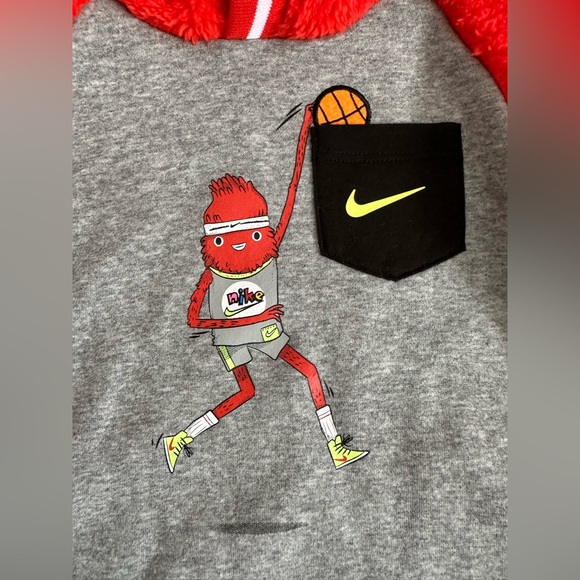 Nike red and gray boys hoodie Size 12M NWT - Picture 2 of 4